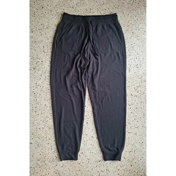 Alo Yoga Soho Sweatpant - Picture 4 of 10
